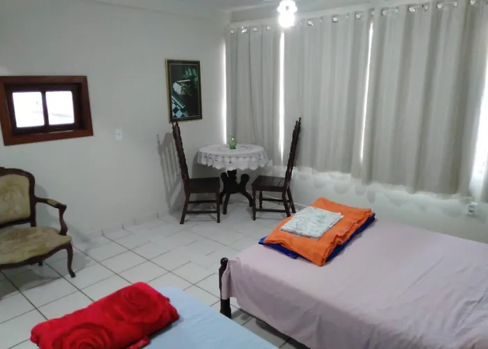 Quartos em casa próxima à praia Vila Velha 