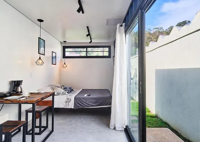 Guest House Econtainer Ubatuba
