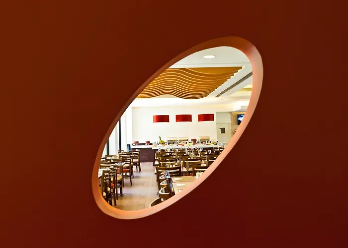 Guarulhos hotels near Adamastor Cultural Center