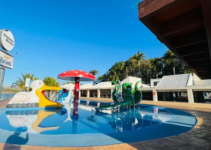 Hotel Escarpas Do Lago Capitólio