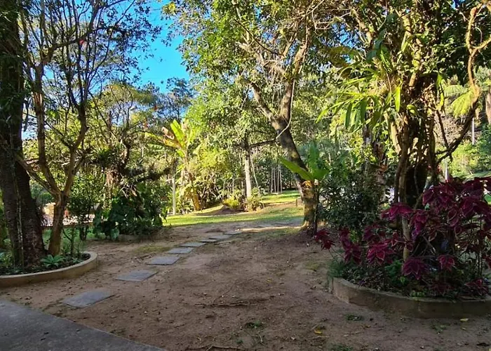 Chale Da Paz Vila Penedo 