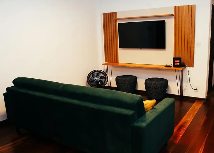 Apto C Wi-Fi E Otima Localizacao - Juiz De Fora Mg