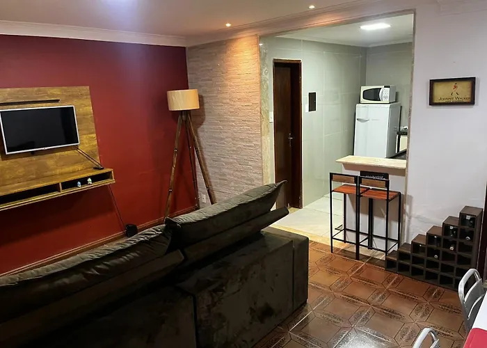 Linda Casa Com Estacionamento Villa Juiz de Fora