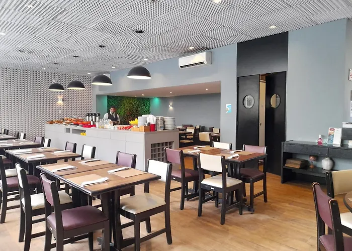 Lindo Flat REFORMADO no coração da Vila Olimpia São Paulo