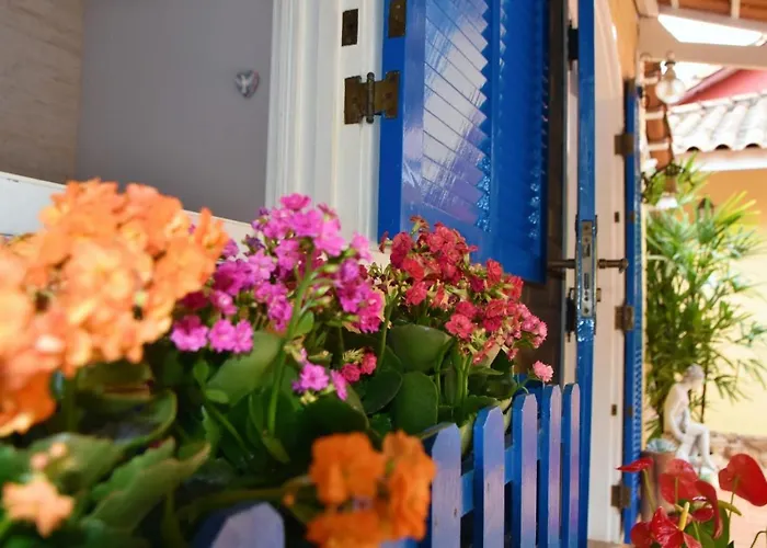 Pousada Das Flores Conservatória