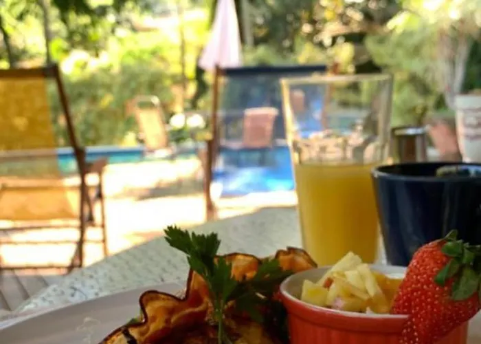 Picollo Bambino Suites Ilhabela
