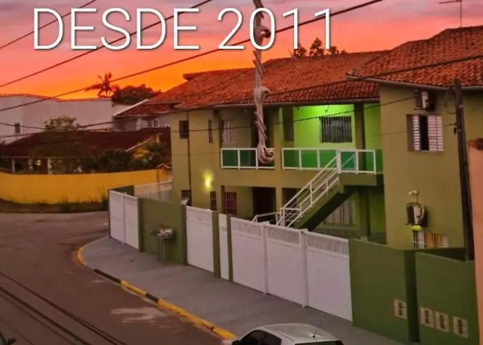 Domus Chale Apartamento Itanhaém