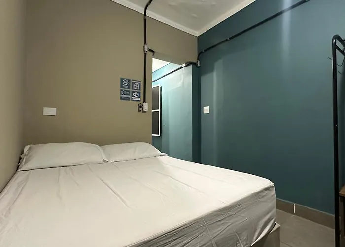Suíte 06 - Hospedagem Guarujá