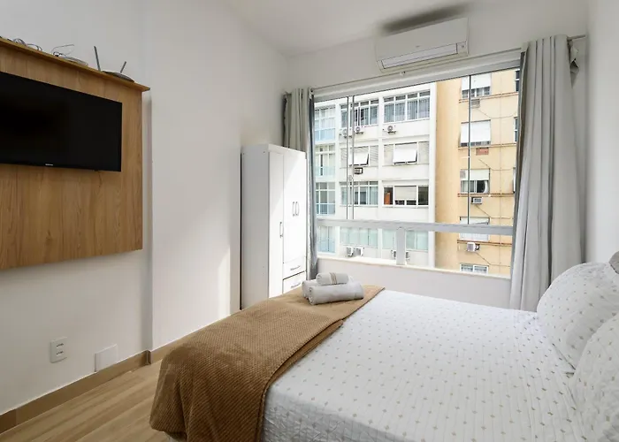 Apartamento Copacabana Vista Mar, Quadra Da Praia. Rio de Janeiro