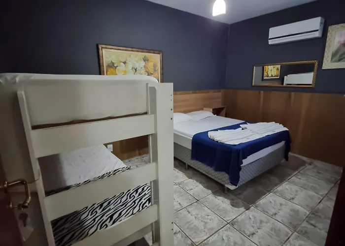 Pousada Casa Familia Nova Iguaçu