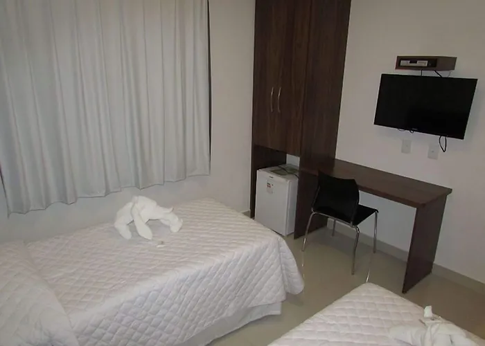 Hotel Master Governador Valadares
