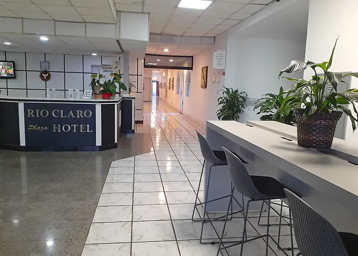 Rio Claro Plaza Hotel
