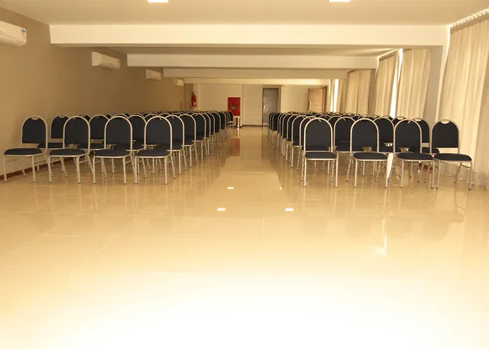 Hotéis centrais de Guarapari 