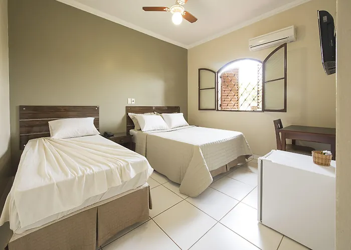 Hotel Recreio Dos Bandeirantes Sertãozinho