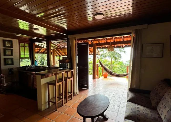Casa Com Linda Vista Para O Mar Para Amantes Da Natureza Ubatuba