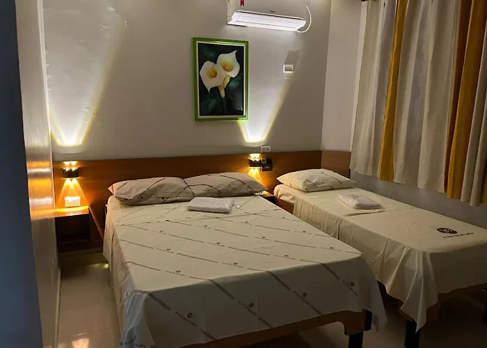 Hotel Tropicália próximo a 25 de março , Brás e Bom Retiro Com estacionamento conveniado ao lado do hotel San Paolo