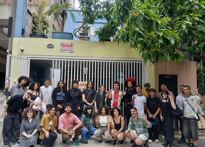 Suítes Individuais Metrô Oscar Freire HC ou grupo até 9 hóspedes São Paulo