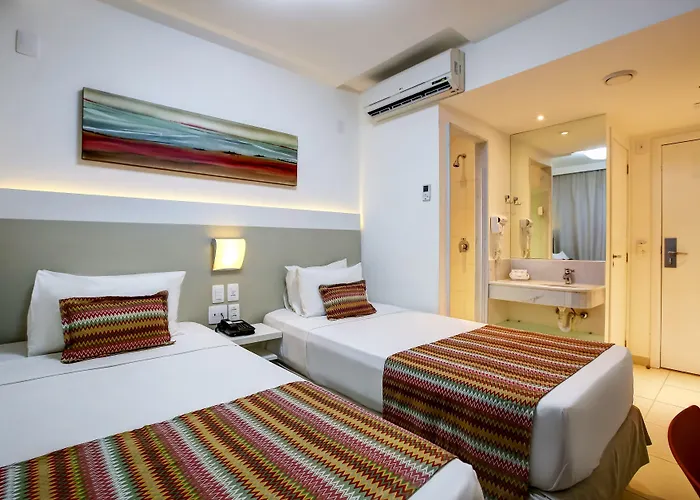Vitoria Hotels