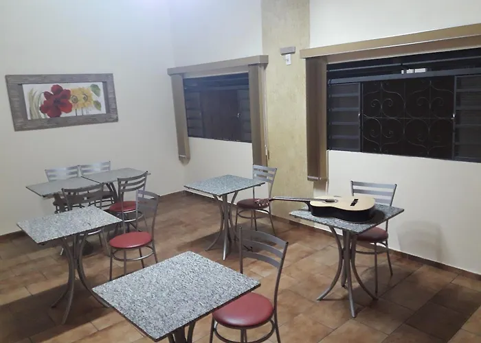 Hotel Nobre Tupã