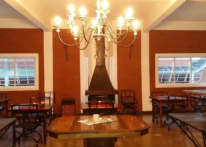 Medieval Hotel Tres Coracoes