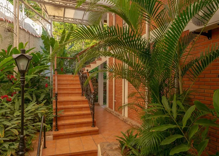 Hotel Guanumbis Ilhabela - 4 star Hotel