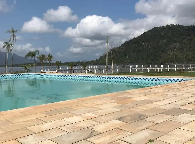 Toca Do Caranguejo-Iate Clube Rio Verde - Ilha Comprida Cananéia