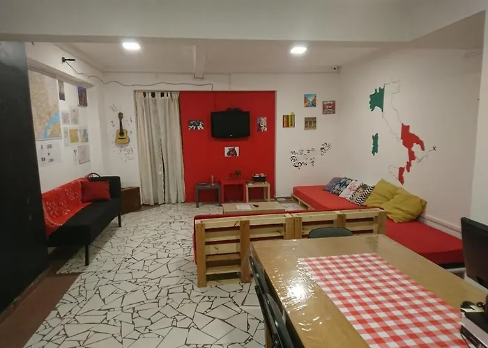 Hostel Calabria Na Vila Madalena Junto A Alegria Da Vila São Paulo